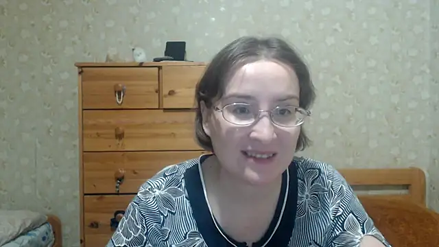 Smart Rose online show from 02-25-26, 05:24