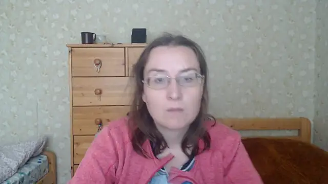 Snapshot of Smart_Rose chatting on 03-14-25, 01:35 Smart Rose online show from 03-14-25, 01:35