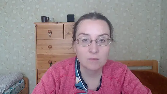Snapshot of Smart_Rose chatting on 03-14-25, 10:29 Smart Rose online show from 03-14-25, 10:29