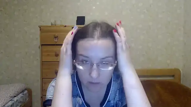 Snapshot of Smart_Rose chatting on 03-11-25, 03:56 Smart Rose online show from 03-11-25, 03:56