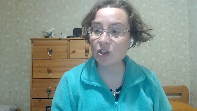 Snapshot of Smart_Rose chatting on 05-26-26, 08:40 Smart Rose online show from 05-26-26, 08:40