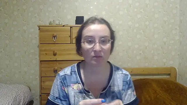 Snapshot of Smart_Rose chatting on 03-09-25, 06:43 Smart Rose online show from 03-09-25, 06:43