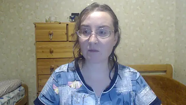 Snapshot of Smart_Rose chatting on 03-17-25, 11:57 Smart Rose online show from 03-17-25, 11:57