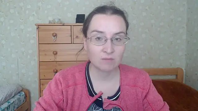 Snapshot of Smart_Rose chatting on 03-20-25, 12:54 Smart Rose online show from 03-20-25, 12:54