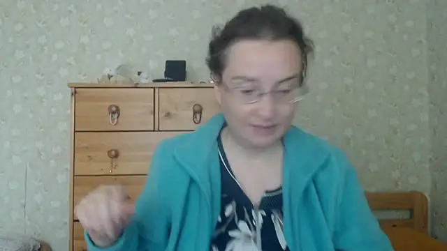 Snapshot of Smart_Rose chatting on 05-30-26, 03:50 Smart Rose online show from 05-30-26, 03:50