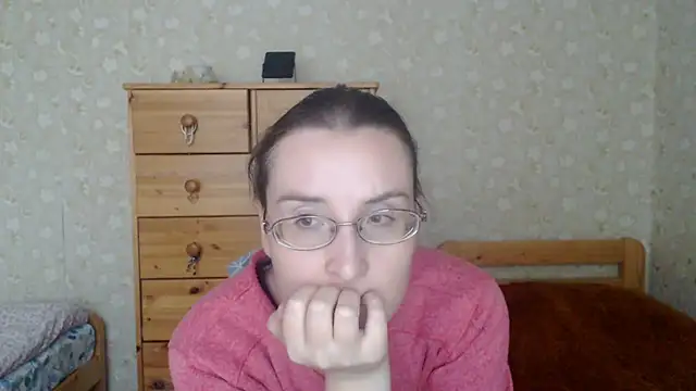 Snapshot of Smart_Rose chatting on 03-19-25, 03:08 Smart Rose online show from 03-19-25, 03:08