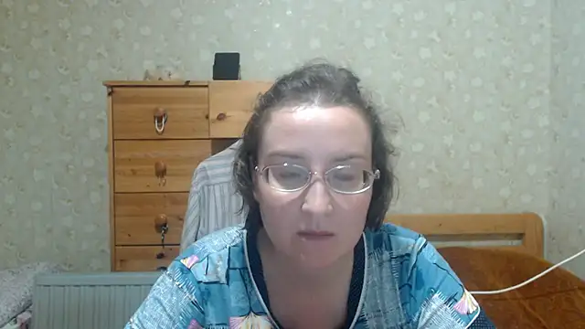 Snapshot of Smart_Rose chatting on 09-21-25, 10:15 Smart Rose online show from 09-21-25, 10:15