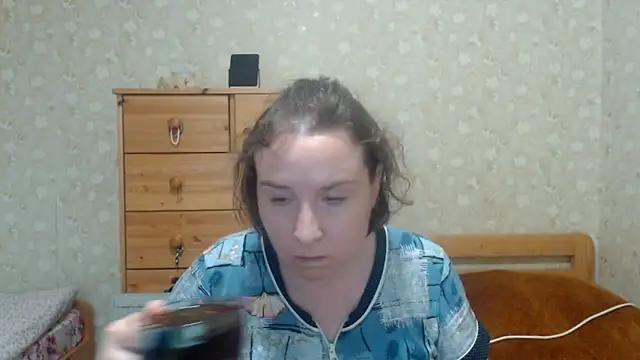 Snapshot of Smart_Rose chatting on 09-24-25, 02:23 Smart Rose online show from 09-24-25, 02:23