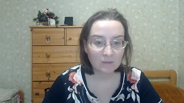 Smart Rose online show from 02-12-26, 01:55