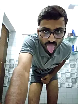 krishna8035 online show from 11-18-25, 02:31