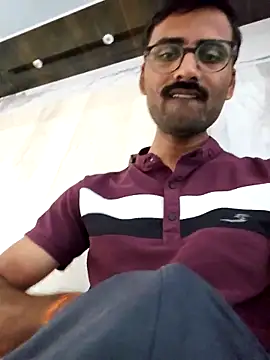 krishna8035 online show from 03-16-25, 04:41