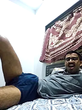 krishna8035 online show from 09-21-25, 06:46