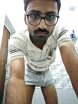 krishna8035 online show from 10-28-25, 08:24