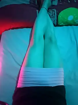 JulietteMaitresse online show from 10-19-25, 07:38