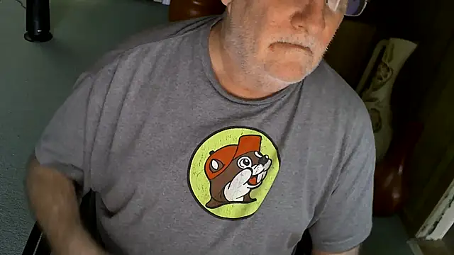 Snapshot of wadsquad chatting on 01-01-25, 03:46 wadsquad online show from 01-01-25, 03:46