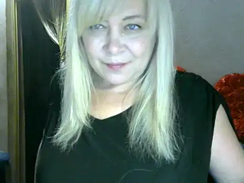 Snapshot of AgoniA7 chatting on 02-26-25, 04:16 AgoniA7 online show from 02-26-25, 04:16