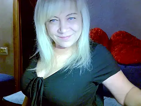 AgoniA7 online show from 10-26-25, 01:28