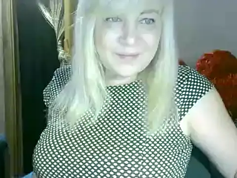 Snapshot of AgoniA7 chatting on 02-05-25, 03:55 AgoniA7 online show from 02-05-25, 03:55