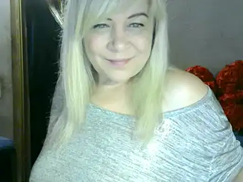 Snapshot of AgoniA7 chatting on 03-11-25, 03:58 AgoniA7 online show from 03-11-25, 03:58