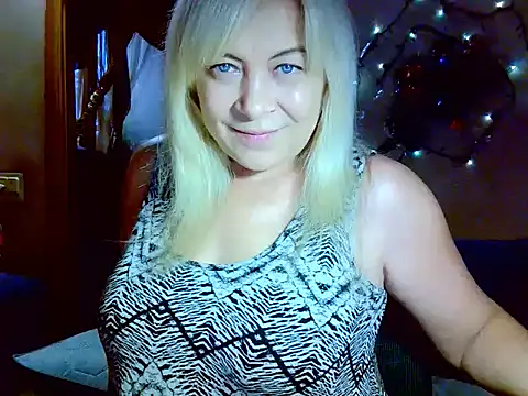 AgoniA7 online show from 12-21-25, 07:54