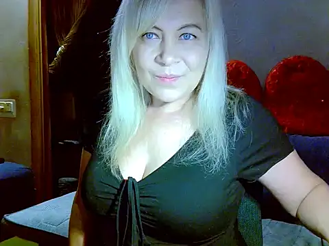 AgoniA7 online show from 12-16-25, 02:32