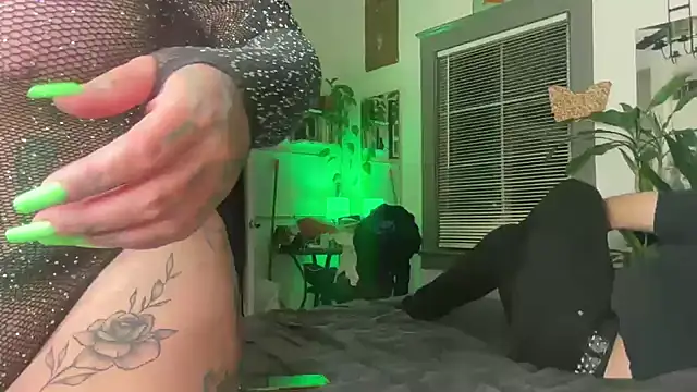 Sad1st1kSadie online show from 12-22-24, 04:50