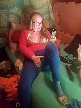 MucMilf59 online show from 11-17-25, 08:24