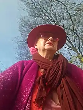 MucMilf59 online show from 11-13-25, 09:24