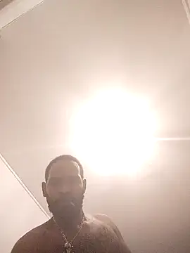 Snapshot of cosmos971 chatting on 11-08-25, 04:43 cosmos971 online show from 11-08-25, 04:43