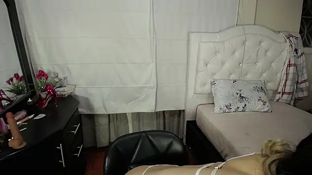 infinitysex1 online show from 03-06-26, 10:54