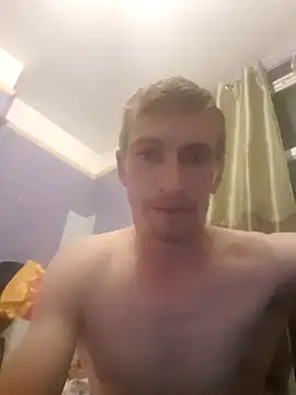 Snapshot of SexyMan2020ka chatting on 10-01-25, 09:40 SexyMan2020ka online show from 10-01-25, 09:40