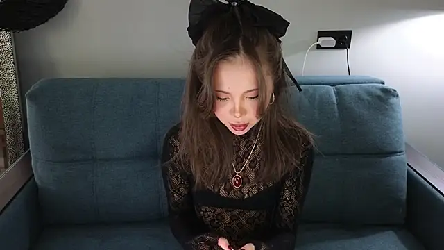 JuliaBeng online show from 11-01-25, 12:43