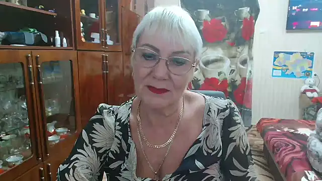 Snapshot of JenaCheim chatting on 10-07-25, 05:52 JenaCheim online show from 10-07-25, 05:52