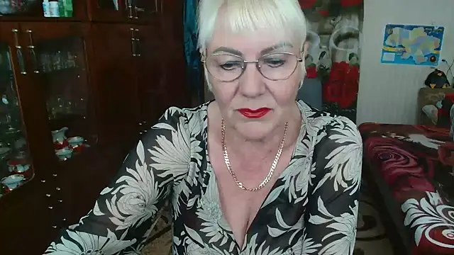 JenaCheim online show from 05-05-26, 05:32