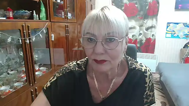 JenaCheim online show from 12-22-25, 06:19