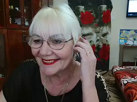 Snapshot of JenaCheim chatting on 02-09-25, 06:01 JenaCheim online show from 02-09-25, 06:01