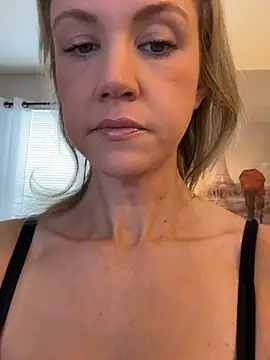 Kay Cakes online show from 02-11-26, 03:12