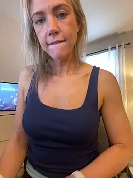 Kay Cakes online show from 12-02-24, 08:06