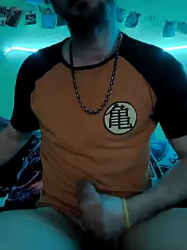 Snapshot of Steveschaw chatting on 02-04-25, 10:45 Steveschaw online show from 02-04-25, 10:45