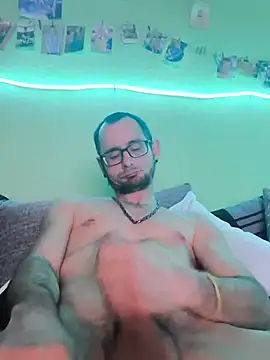 Snapshot of Steveschaw chatting on 02-07-25, 12:09 Steveschaw online show from 02-07-25, 12:09