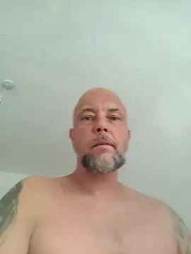 Snapshot of CHIP3NDALES41 chatting on 07-18-26, 05:10 CHIP3NDALES41 online show from 07-18-26, 05:10