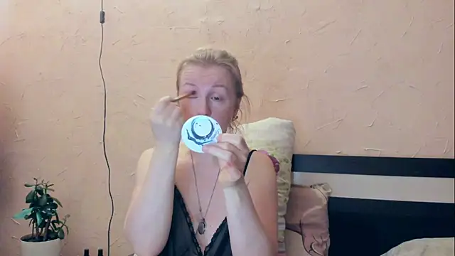 I AM MILF online show from 05-13-26, 07:26