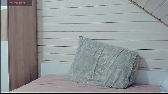 I AM MILF online show from 03-17-25, 07:04