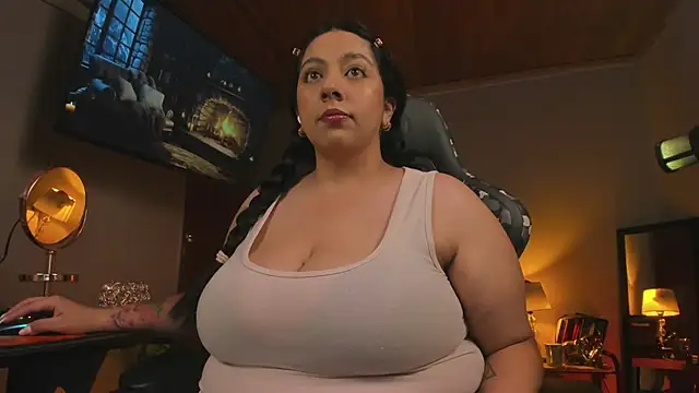 coraline latin online show from 02-18-25, 01:32