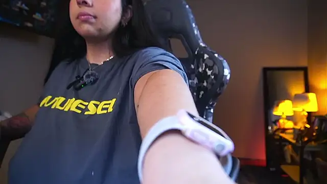 coraline latin online show from 03-22-25, 08:48