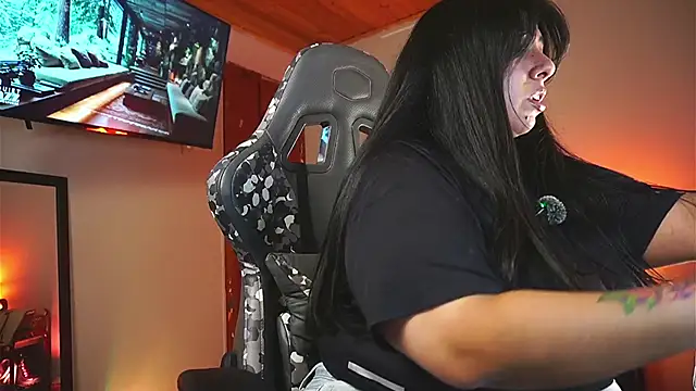 coraline latin online show from 02-24-26, 02:23