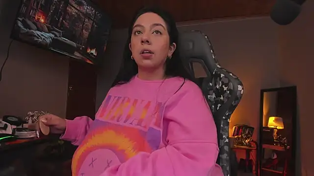 coraline latin online show from 02-21-25, 09:22