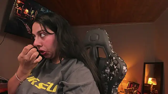 coraline latin online show from 02-28-25, 10:28