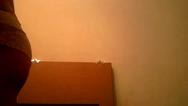 AthleticWomenizer2 online show from 09-29-25, 05:51