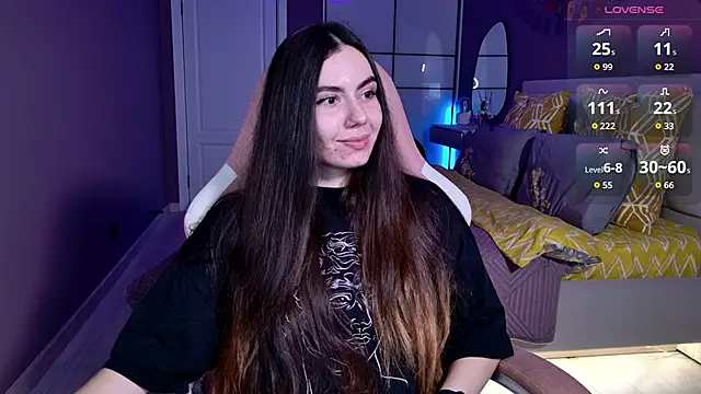 Foxohlove online show from 09-30-25, 05:08